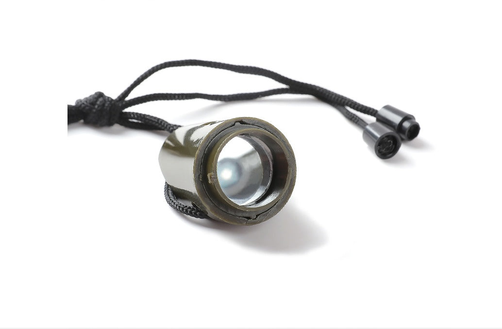 Multifunktions-Survivalpfeife